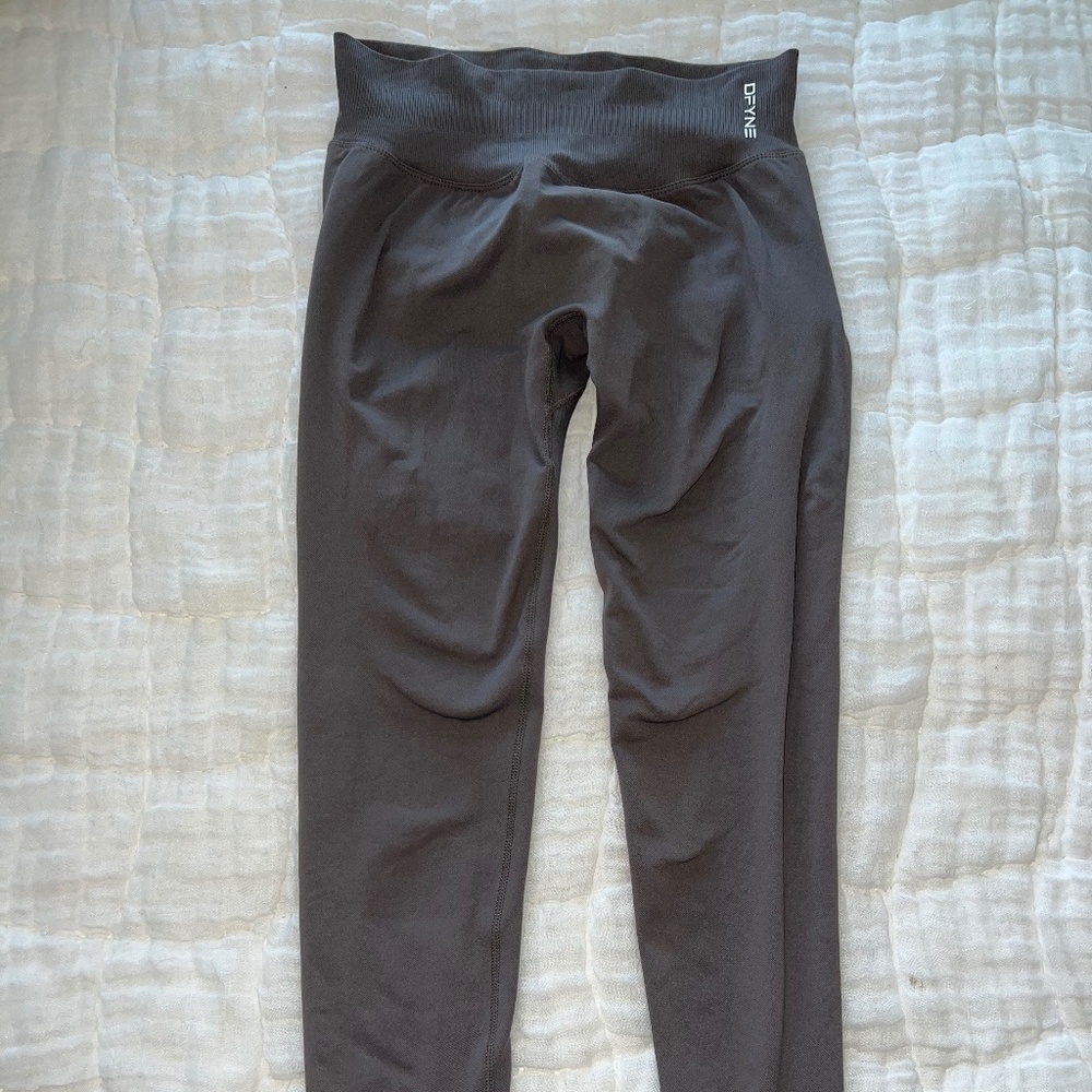 Dfyne impact leggings